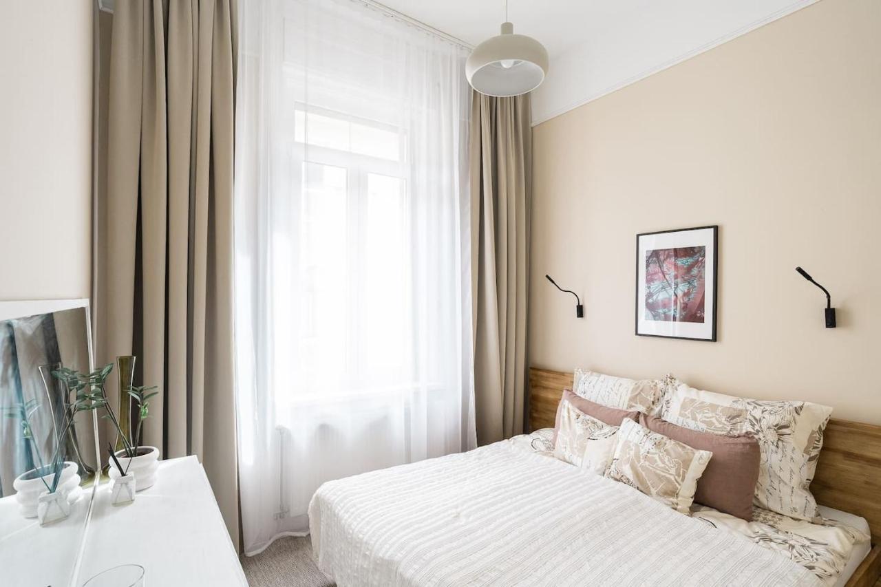 Appartamento Sunrise Lounge Corvin 63M2 Ac Budapest Esterno foto